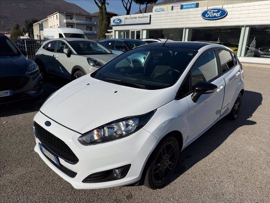 FORD Fiesta 5p 1.5 tdci Black&White 75cv