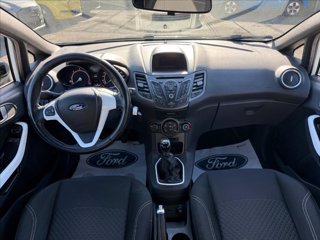 FORD Fiesta 5p 1.5 tdci Black&White 75cv