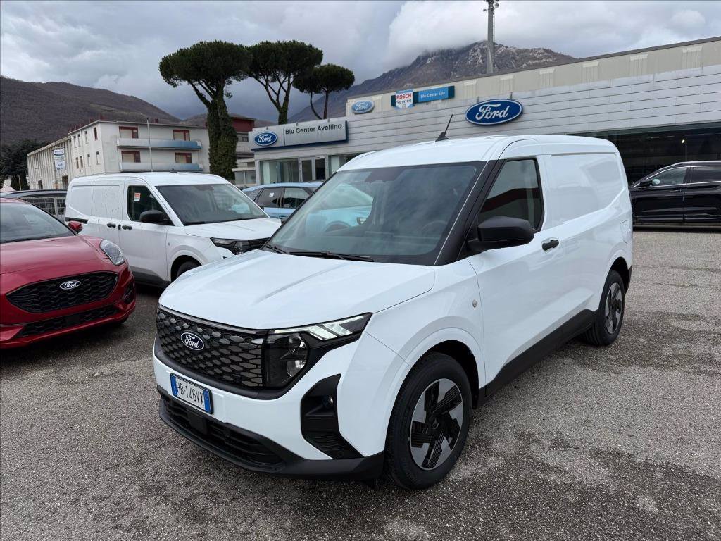 FORD e Tourneo Courier Titanium 43kWh