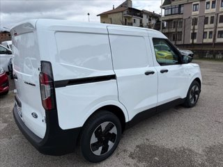 FORD e Tourneo Courier Titanium 43kWh